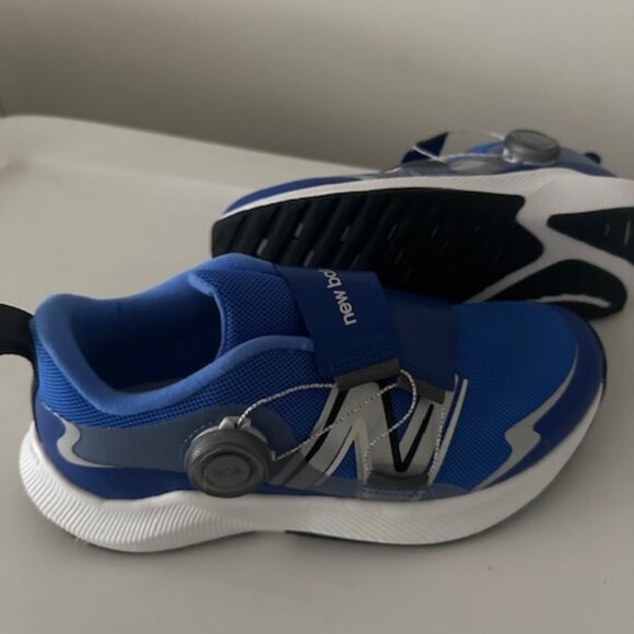 Boys New Balance Blue - Picture 1 of 1